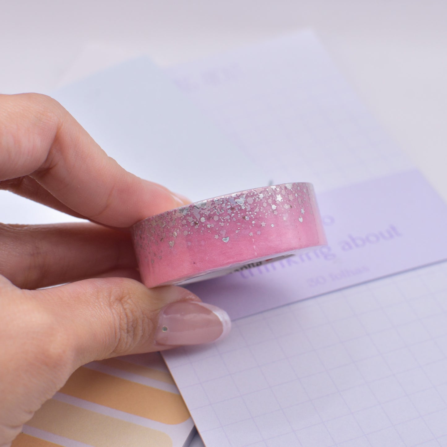 Amostra de Washi Tape - Simply Gilded 15 mm - Strawberry Milk Stardust