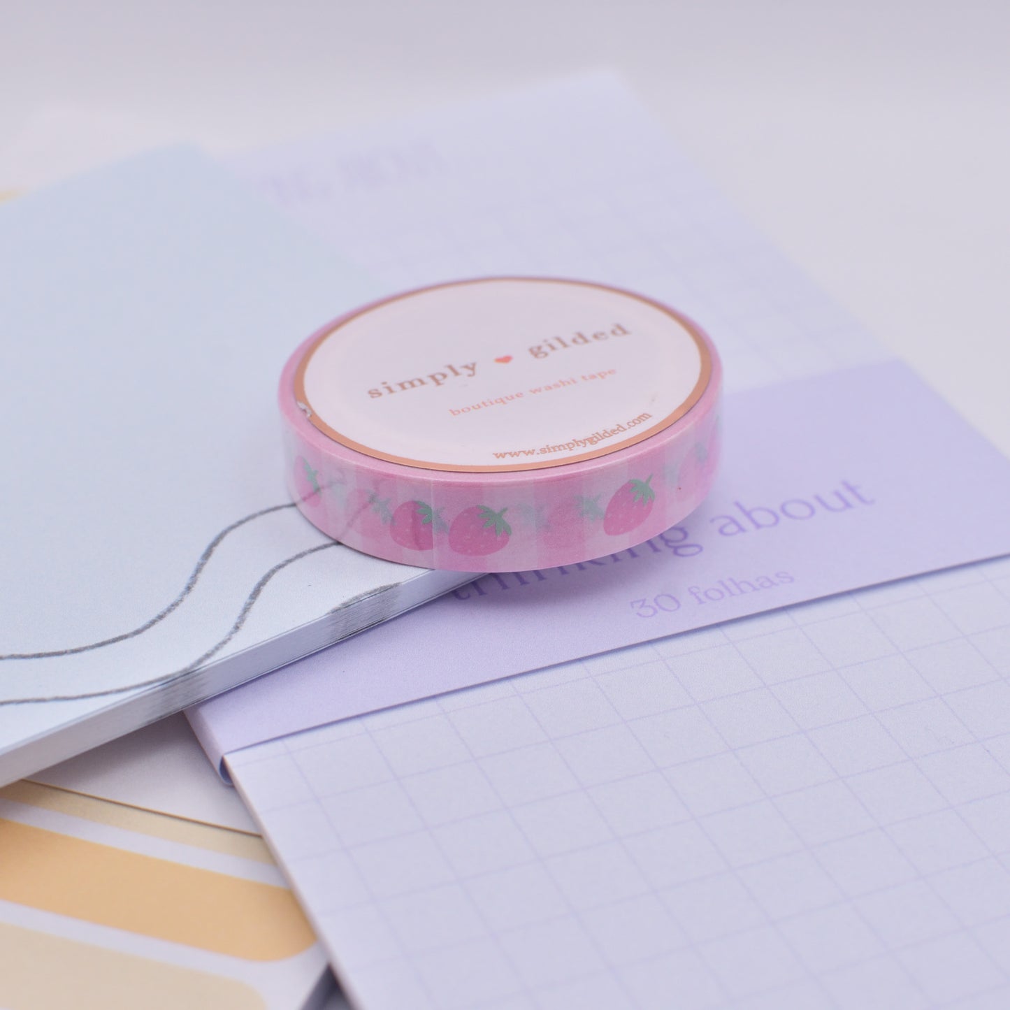Amostra de Washi Tape - Simply Gilded 10 mm - Strawberry Milk Parfait Stripe