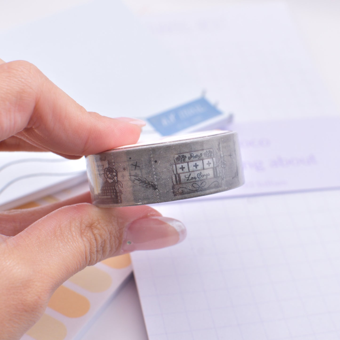 Amostra de Washi Tape - Simply Gilded 15 mm - Poetry 101 Typewriter